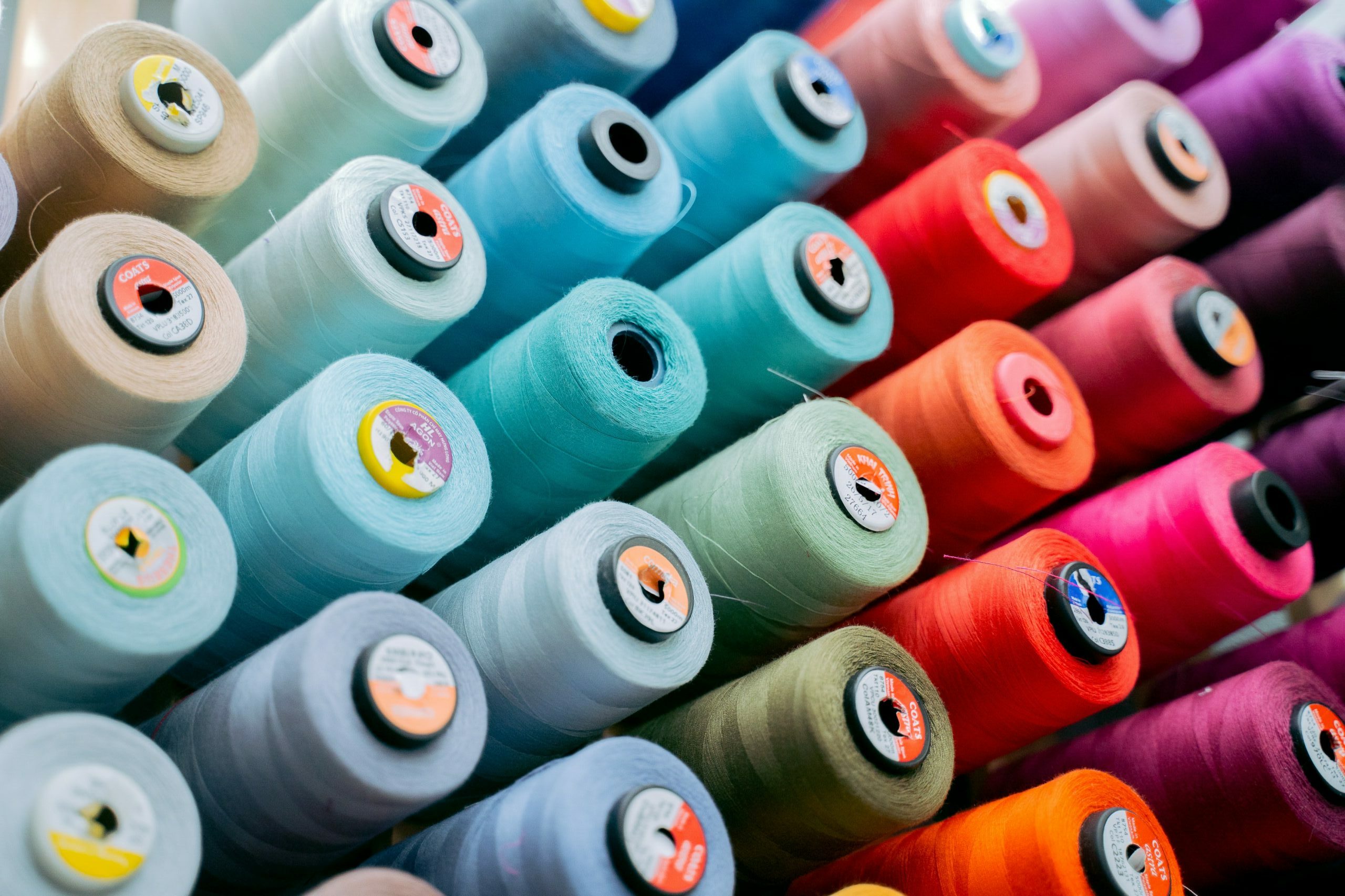 Zero Waste Europe sets essential criteria for zero waste fashion business models in the context of the EU Textiles Strategy